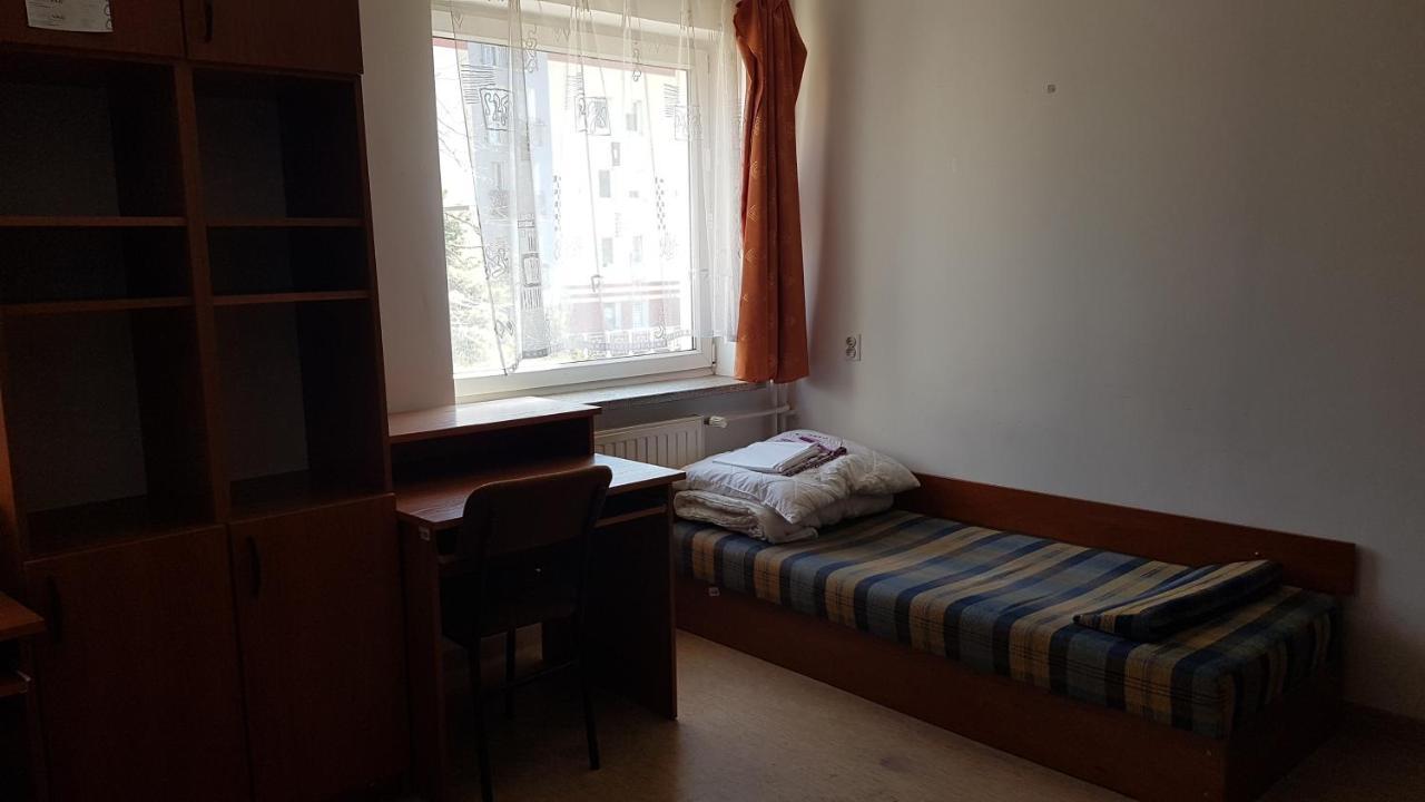 Dom Studencki Nr 11 Brzezno *